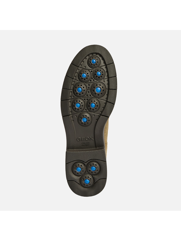 Geox Ženske gležnjače Geox Spherica EC1 bež boje