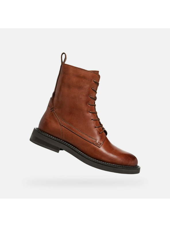 Geox Svijetlo smeđa ženska gležnjača Geox Serilda