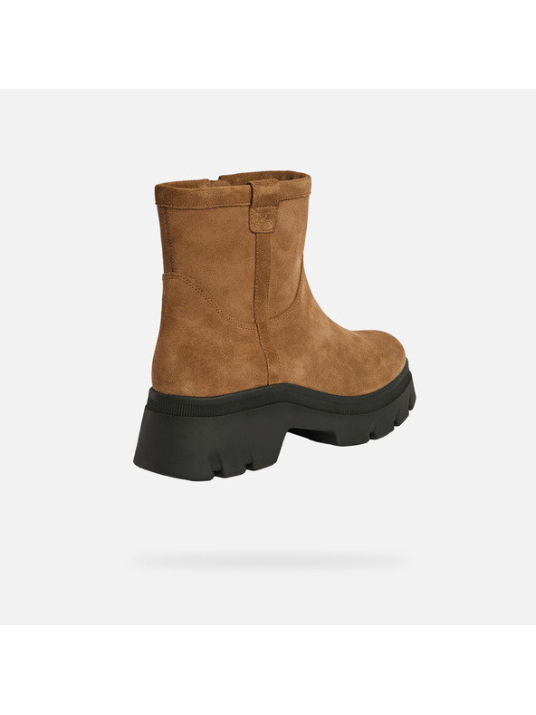 Geox Svijetlo smeđa ženska gležnjača Geox Pluette