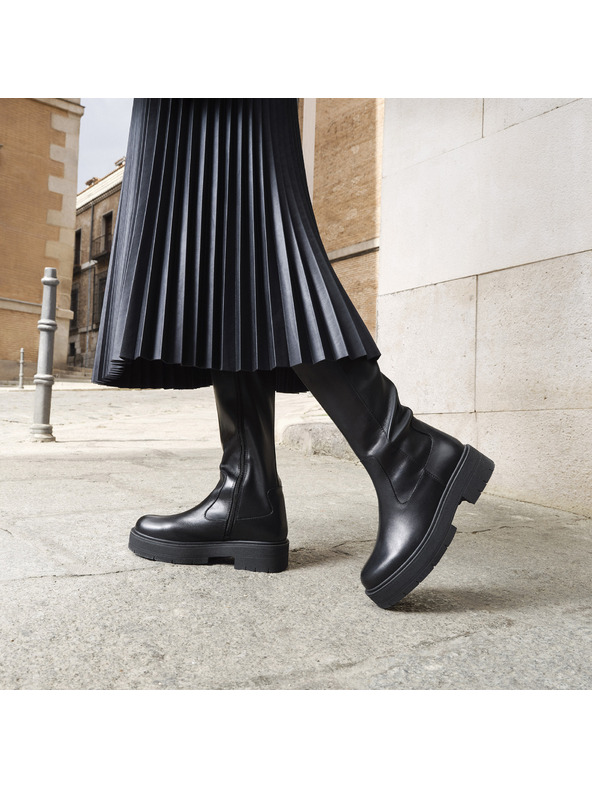 Geox Crne ženske čizme Geox Spherica Ec7