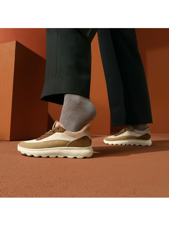 Geox Bež ženske tenisice Geox Spherica Plus