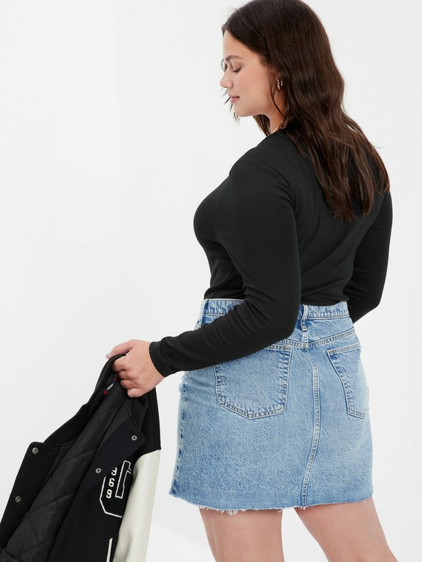 GAP Body s okruglim izrezom GAP