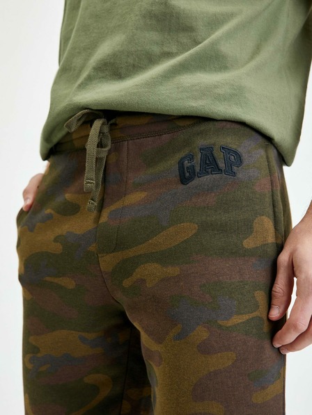 GAP Trenirka logo Gap army GAP