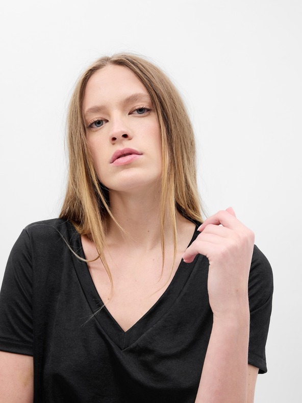 GAP V-izrez majica GAP