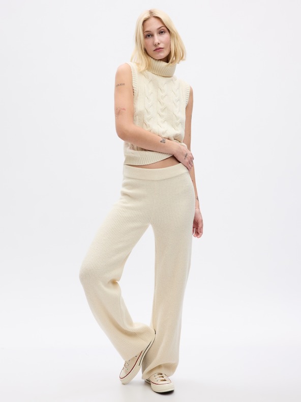 GAP Pletene hlače CashSoft GAP