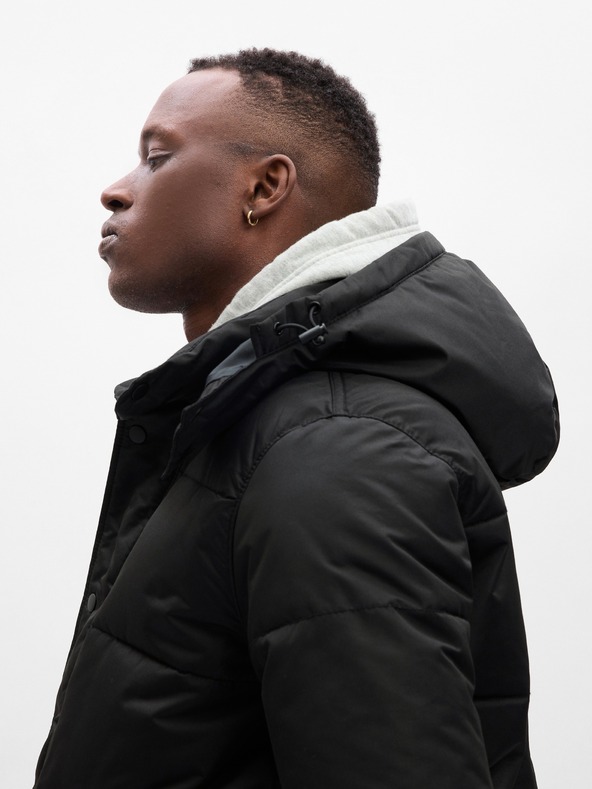 GAP Prošivena jakna s kapuljačom ColdControl GAP