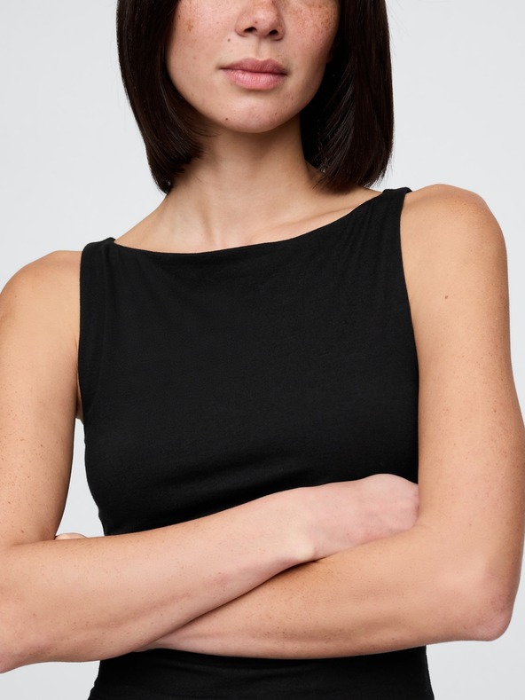 GAP Rastezljivi crop top GAP