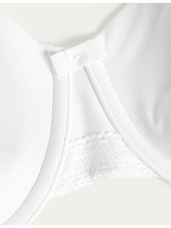 Marks & Spencer Grudnjak s žicom i punim košaricama, veličina A-E Marks & Spencer bijeli