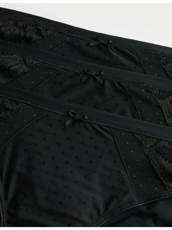 Marks & Spencer Amelia bikini gaćice s čipkom, 3 kom u pakiranju Marks & Spencer crne