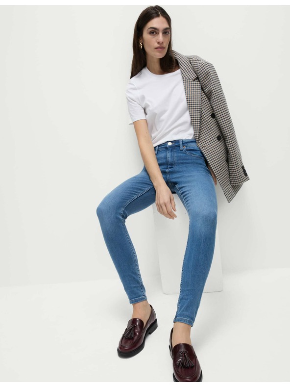 Marks & Spencer Traperice