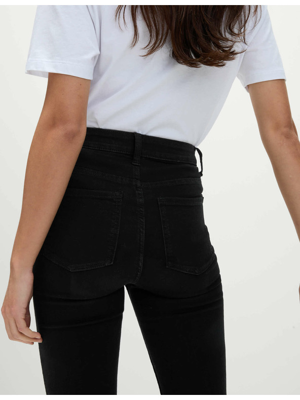 Marks & Spencer Traperice