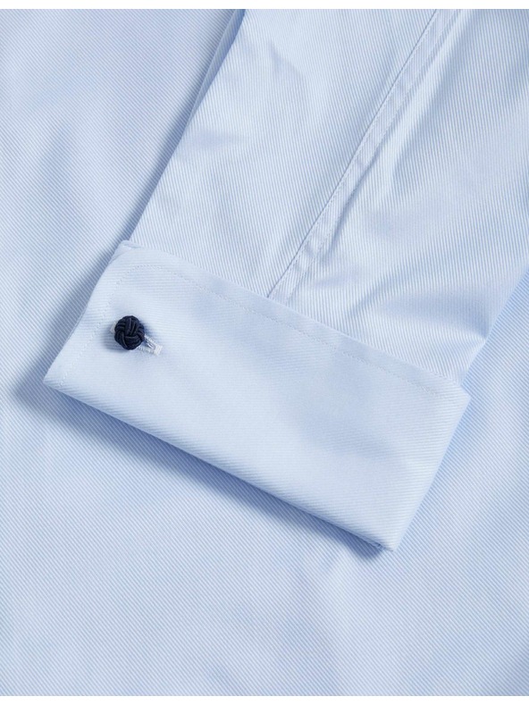 Marks & Spencer Marks & Spencer plava uska košulja od pamučnog kepera s duplim manšetama