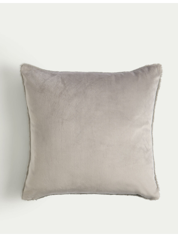 Marks & Spencer Marks & Spencer jastuk od umjetnog krzna