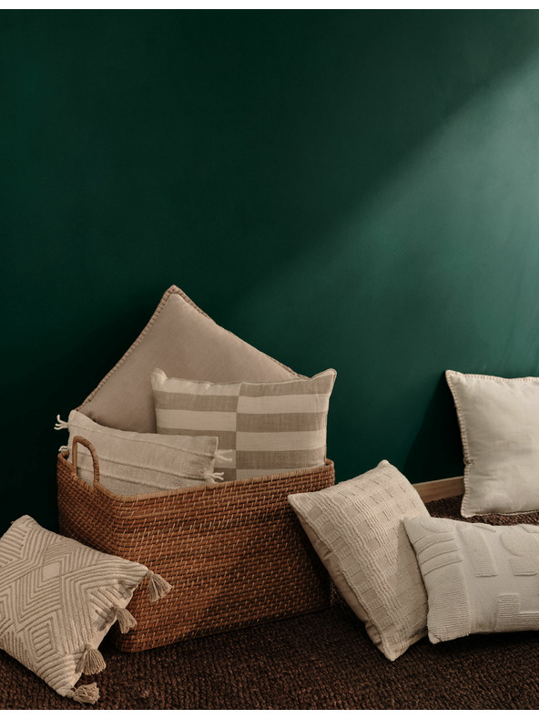 Marks & Spencer Marks & Spencer krem ​​prošiveni jastučić od čistog pamuka