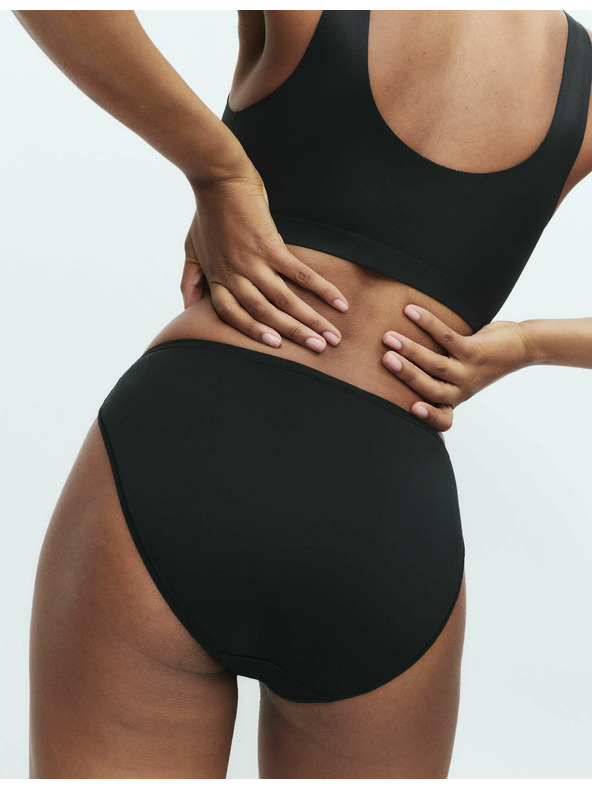 Marks & Spencer Marks & Spencer 5 paketa bez vidljivih ukrasa Visoko izrezane gaćice od mikrovlakana Crne