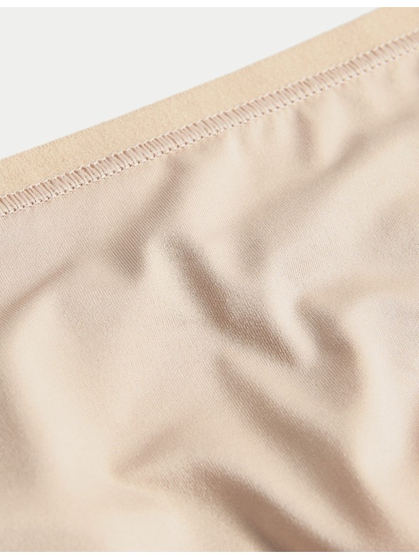 Marks & Spencer Set od pet ženskih gaćica u bež boji marke Marks & Spencer