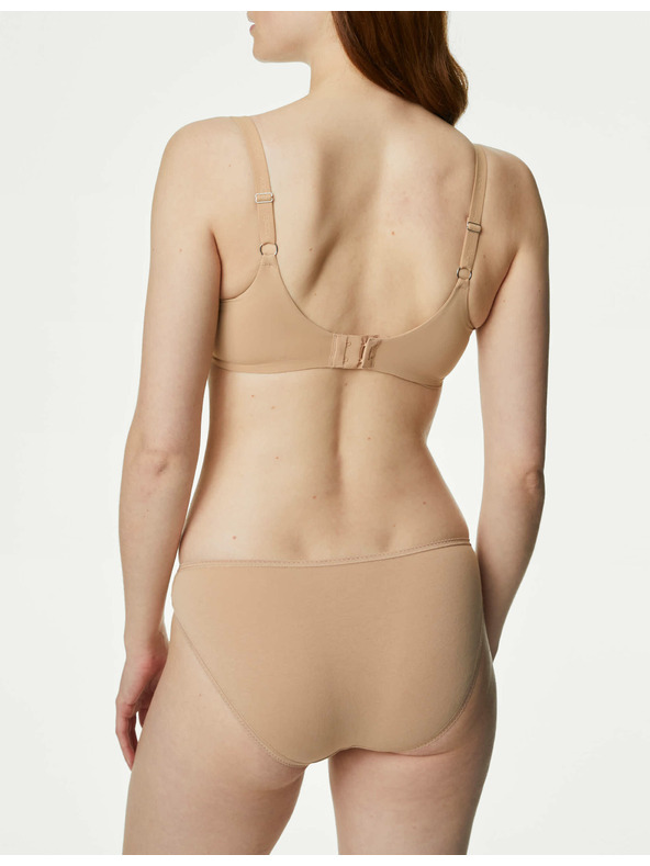 Marks & Spencer Set od pet ženskih gaćica u bež, bijeloj i crnoj boji marke Marks & Spencer