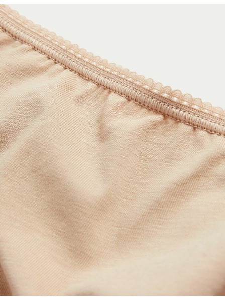 Marks & Spencer Set od pet ženskih brazilskih gaćica u bež, crnoj i bijeloj boji marke Marks & Spencer