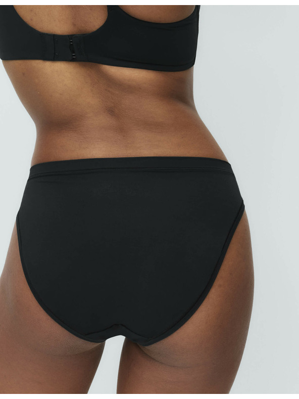 Marks & Spencer High Cut Flexifit™ High Modal Briefs 3 Pack Marks & Spencer Black