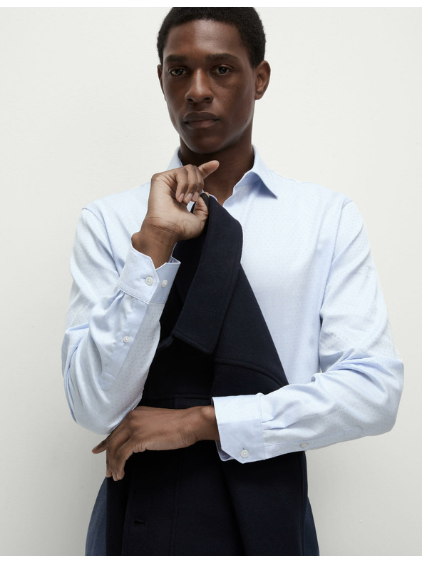 Marks & Spencer Marks & Spencer plava standardna košulja od čistog pamuka s malim točkicama