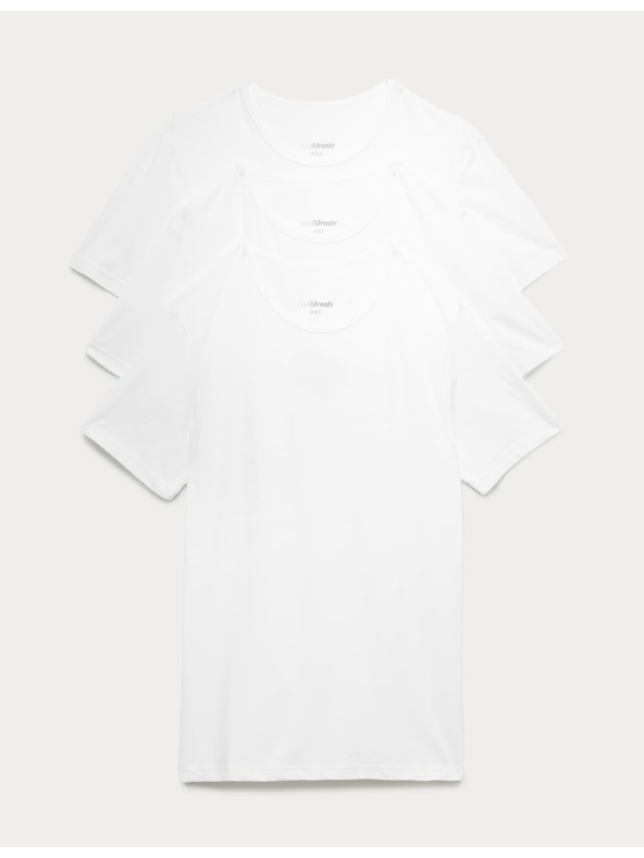 Marks & Spencer Set od tri muške osnovne majice kratkih rukava u bijeloj boji s Cool & Fresh™ tehnologijom Marks & Spencer