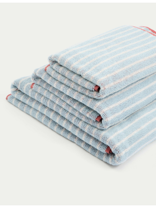 Marks & Spencer Prugasti ručnik od čiste pamučne tkanine Marks & Spencer plava