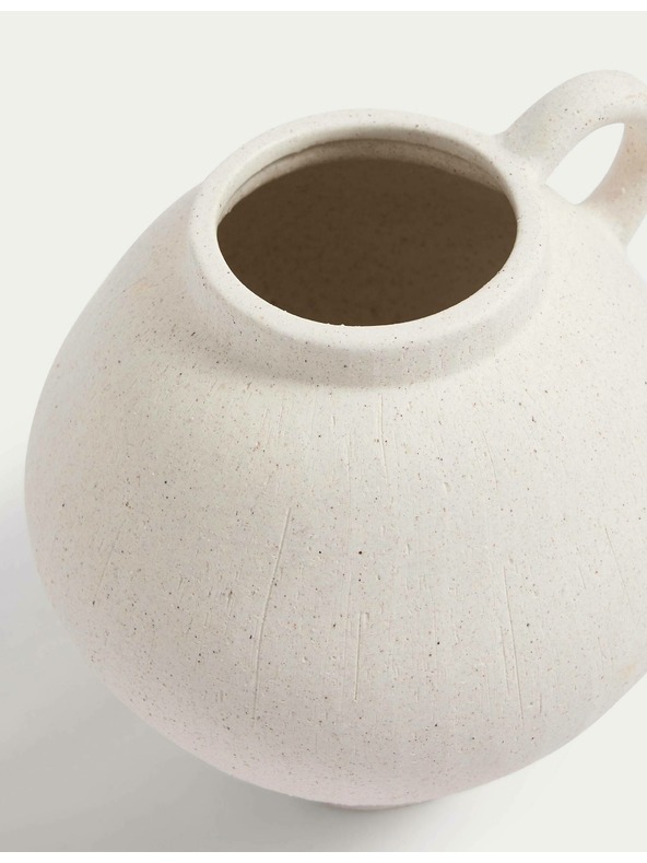 Marks & Spencer Mala keramička vaza s oblikovanom ručkom Marks & Spencer bijela