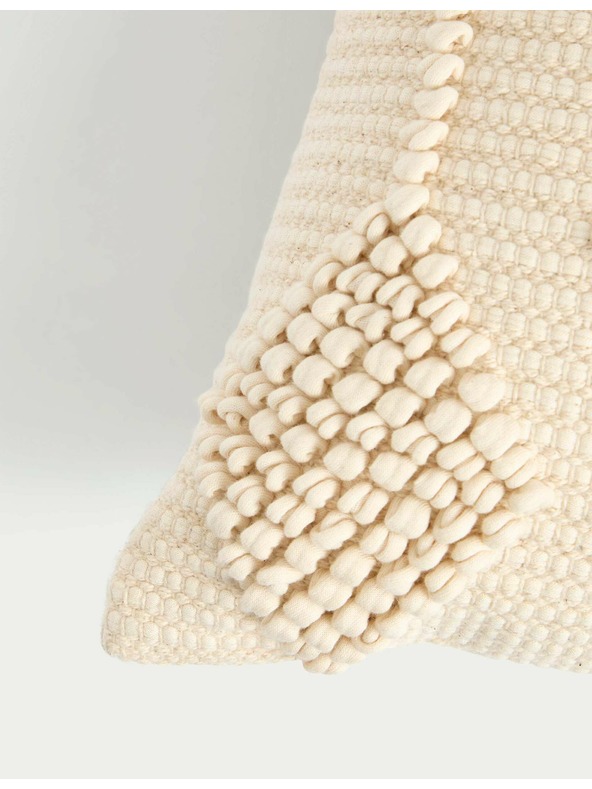 Marks & Spencer Jastuk od čistog pamuka s vez i geometrijskim uzorkom Marks & Spencer krem