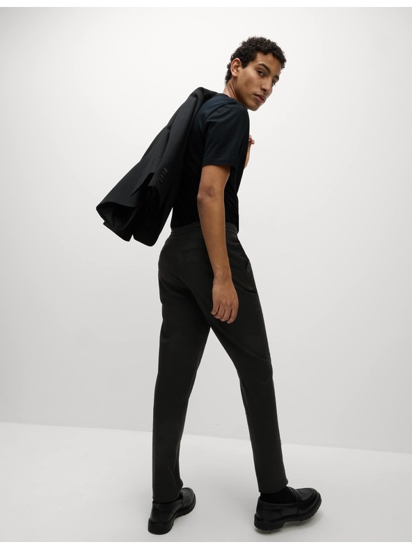 Marks & Spencer Elastične formalne hlače klasičnog kroja Marks & Spencer crna