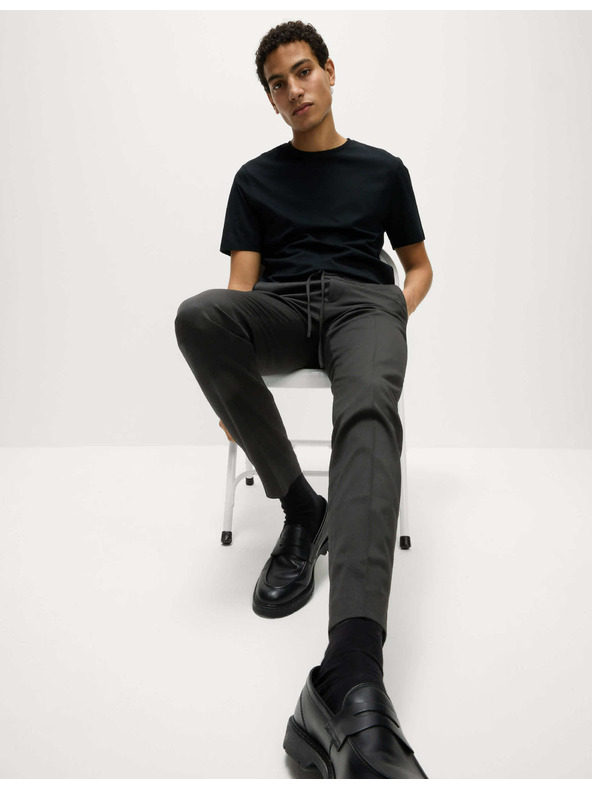 Marks & Spencer Elastične formalne hlače klasičnog kroja Marks & Spencer crna