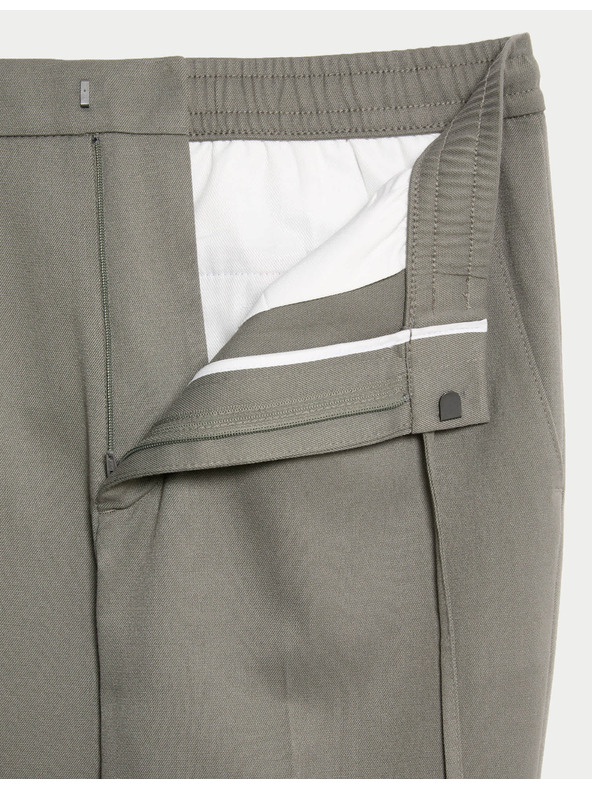 Marks & Spencer Elastične formalne hlače klasičnog kroja Marks & Spencer siva