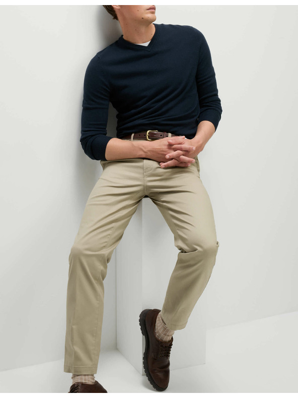 Marks & Spencer Heritage hlače od kepera u uobičajenom kroju Marks & Spencer bež boje