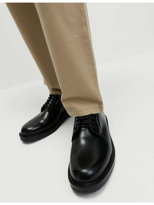 Marks & Spencer Rastezljive chino hlačice normalnog kroja Marks & Spencer bež