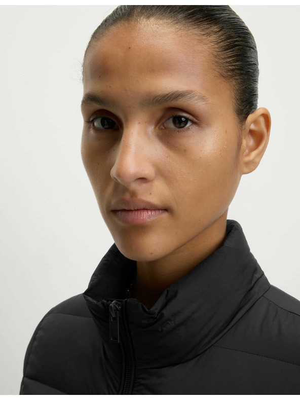 Marks & Spencer Prošivena sklopiva jakna s paperjem i puhom Marks & Spencer crna