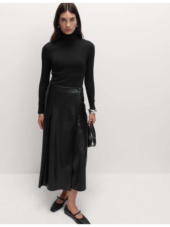 Marks & Spencer Rebrasti top s visokim ovratnikom i visokim udjelom pamuka Marks & Spencer crna