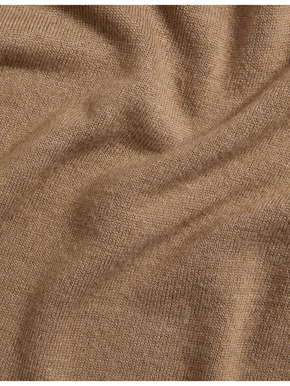 Marks & Spencer Marks & Spencer iznimno meki džemper s izrezom prema vratu smeđa