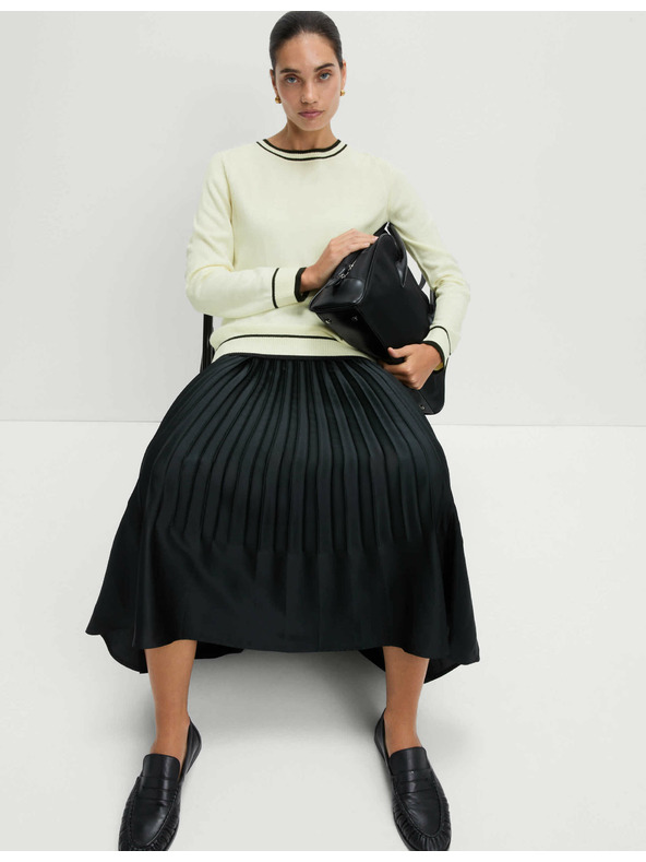 Marks & Spencer Marks & Spencer iznimno meki džemper s izrezom prema vratu i kontrastnim rubovima krem