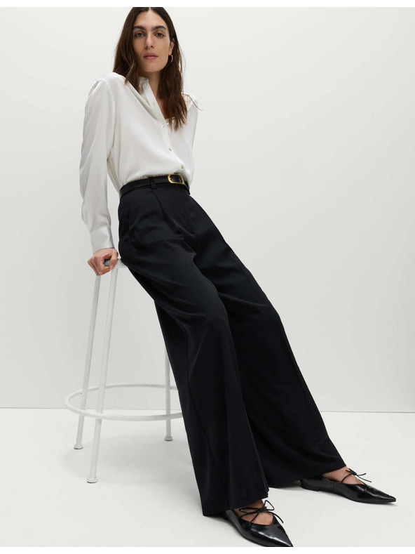 Marks & Spencer Nabrane hlače sa širokim nogavicama Marks & Spencer crna