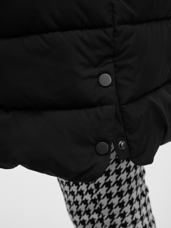 Orsay Crni ženski prošiveni kaput s umjetnim krznom ORSAY