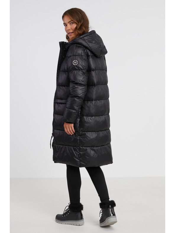 Sam 73 Crni ženski zimski proštepani oversized kaput SAM 73