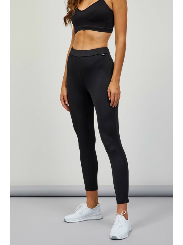 Sam 73 Crne ženske skraćene tajice SAM 73 Gweha