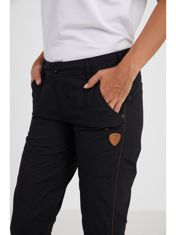 Sam 73 Crne ženske hlače SAM 73 Helena