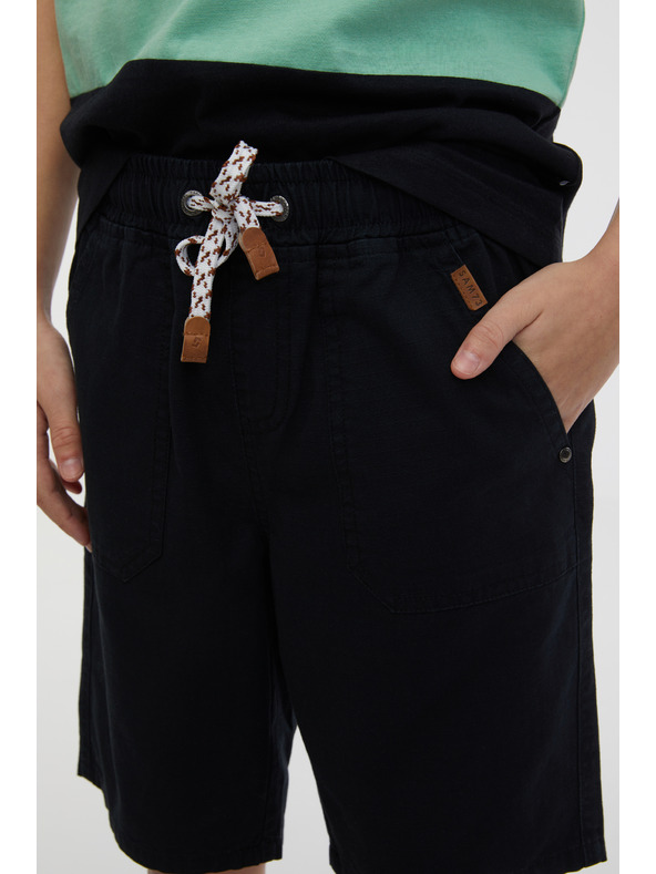 Sam 73 Crne dječačke kratke hlače SAM 73 Falko