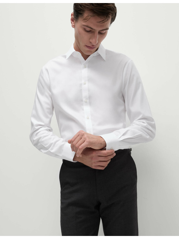 Marks & Spencer Pamučna slim košulja s nepotrebnim glačanjem Marks & Spencer bijela