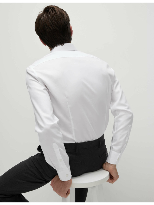 Marks & Spencer Pamučna slim košulja s nepotrebnim glačanjem Marks & Spencer bijela