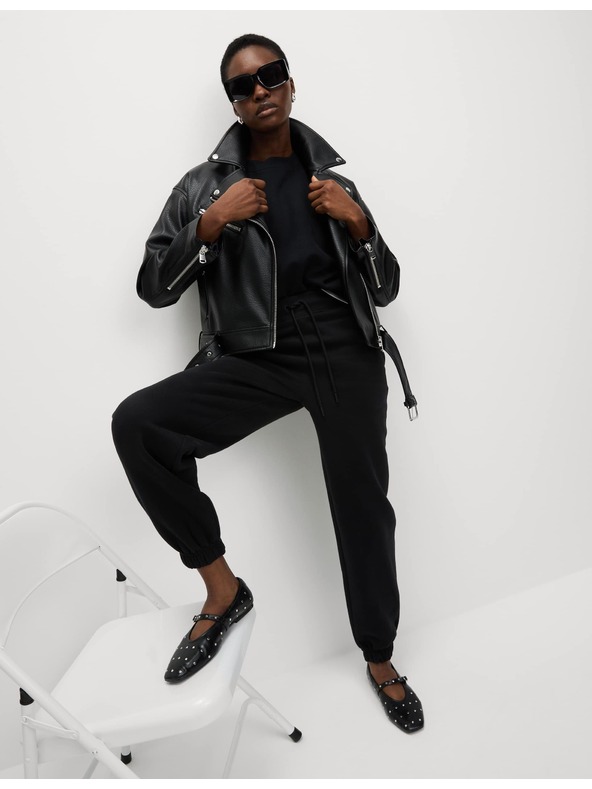 Marks & Spencer Trenirke s manžetama, s visokim udjelom pamuka i užetom za zatezanje Marks & Spencer crna