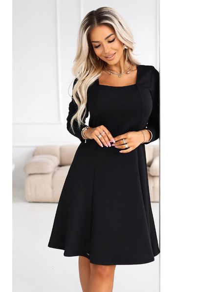 numoco IVANA udobne trapezaste haljine s izrezom i dugim rukavom - crne