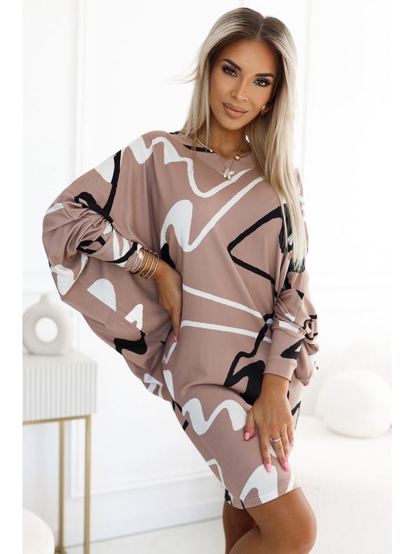 numoco Udobne šišmiš haljine s dekolteom - bež s crno-bijelim uzorkom