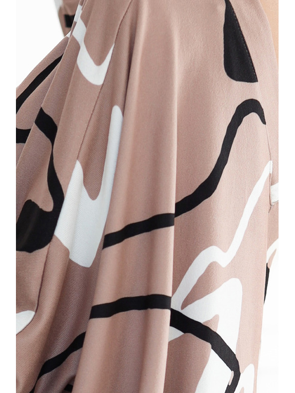 numoco Udobne šišmiš haljine s dekolteom - bež s crno-bijelim uzorkom