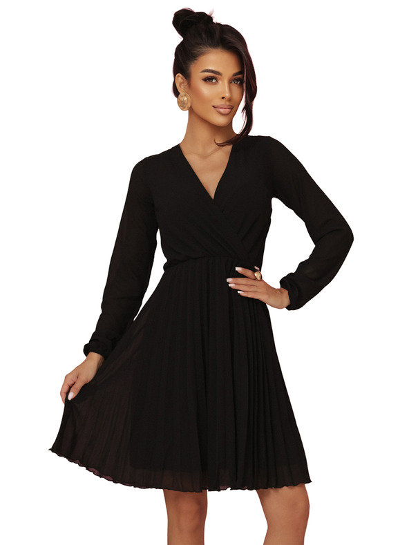 numoco ISABELLE Poljske naborane haljine s dugim rukavima i dekolteom - crne
